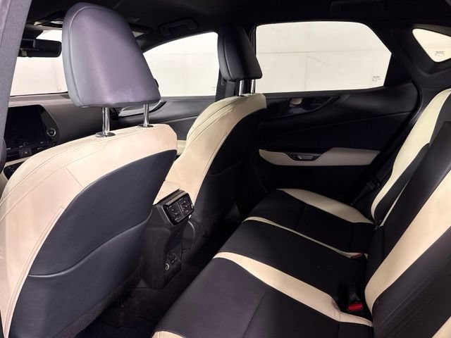Used 2022 Lexus NX 250 FWD w/ Towing Package (2000 Lbs) image 24