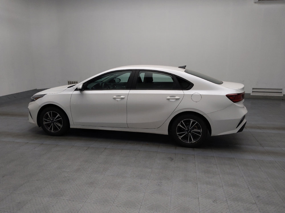 Used 2023 Kia Forte LXS image 3