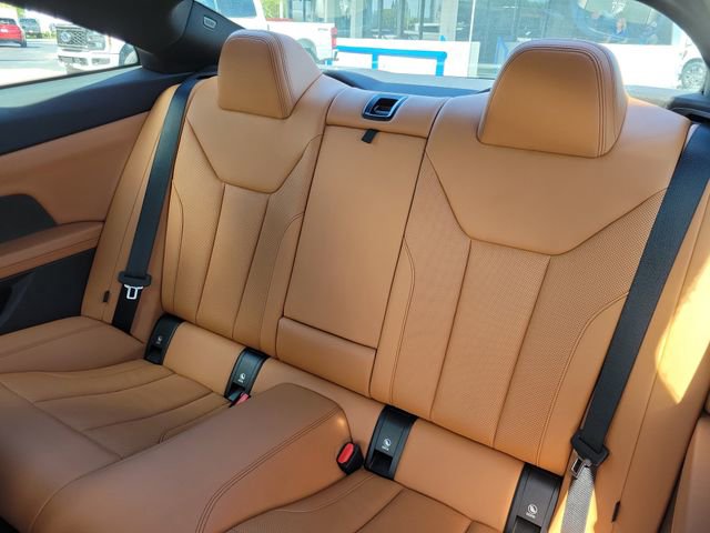 Used 2022 BMW M440i Coupe w/ Premium Package RWD image 10