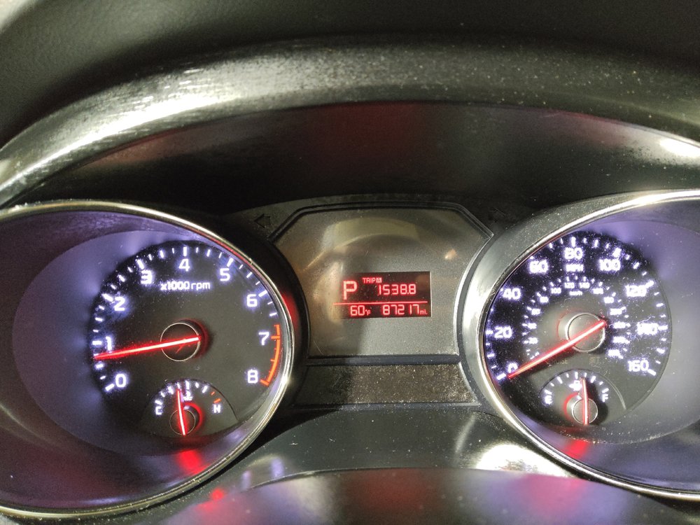 Used 2017 Kia Sedona LX FWD image 23