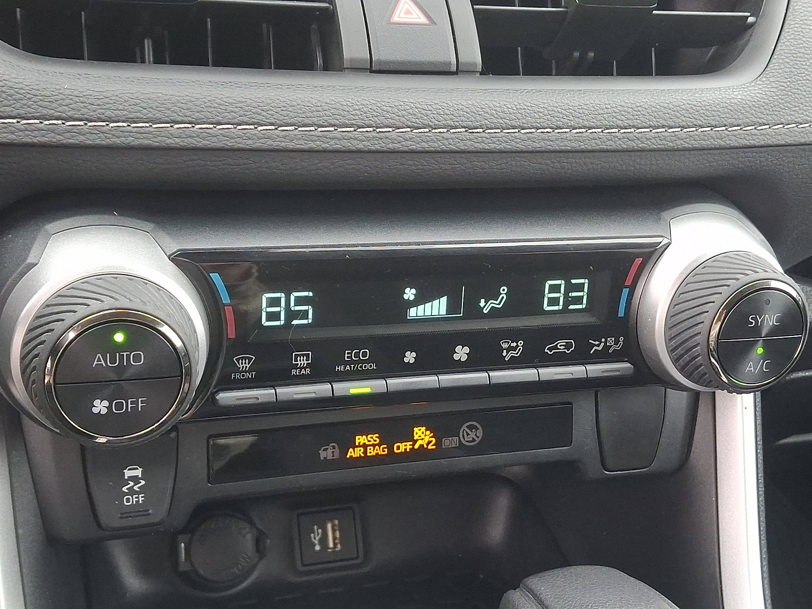 Used 2024 Toyota RAV4 LE image 15