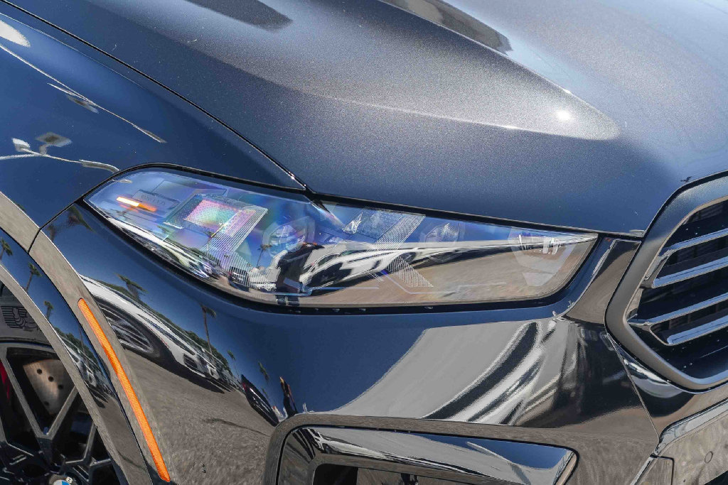 New 2027 BMW X6 M Competition w/ Executive Package AWD/4WD image 2