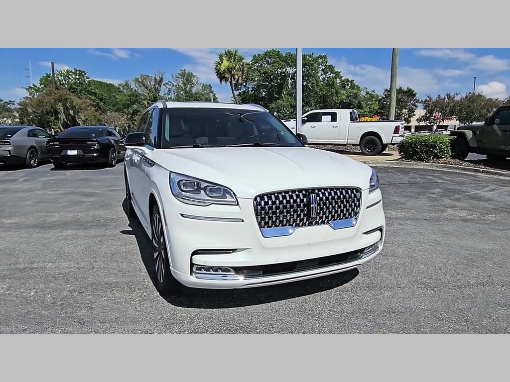 Used 2023 Lincoln Aviator Black Label Grand Touring w/ Class IV Trailer Tow Package AWD/4WD image 39