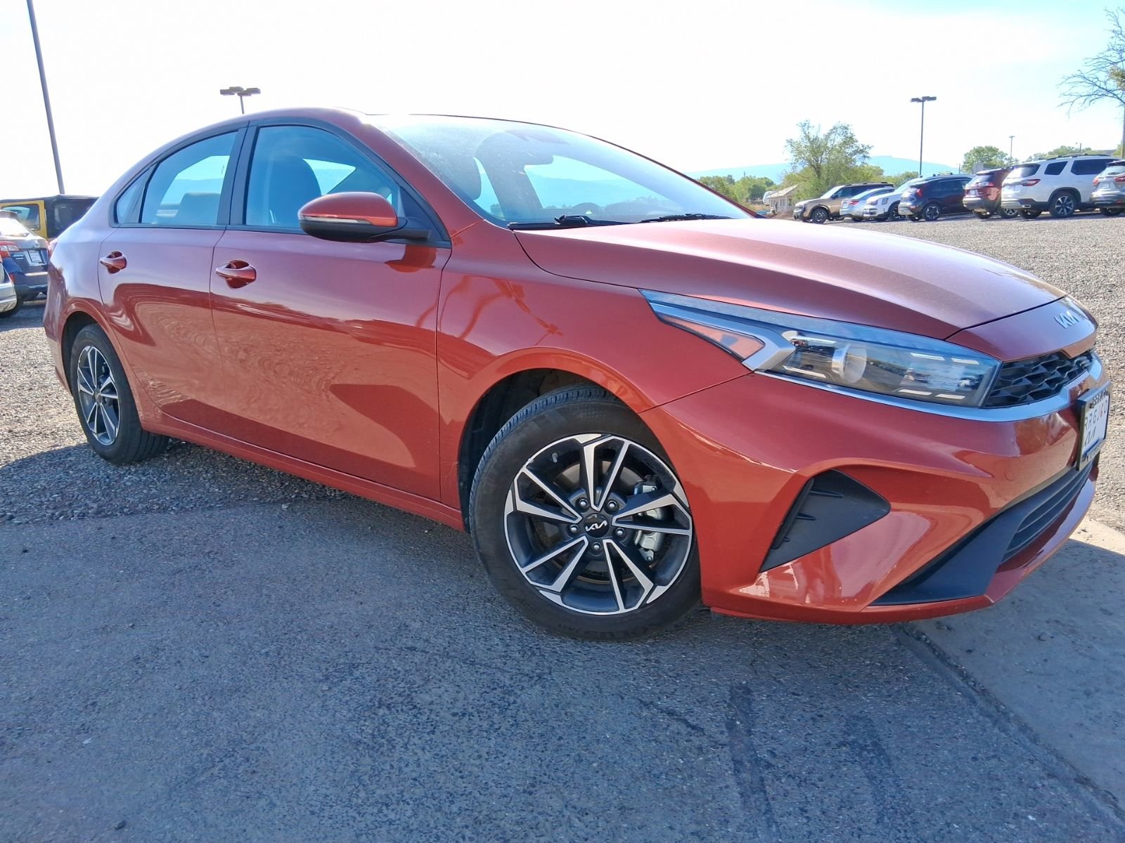 Used 2024 Kia Forte LXS w/ LXS Technology Package FWD image 4