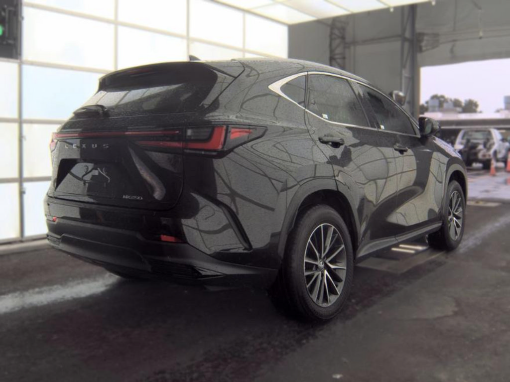 Used 2024 Lexus NX 250 FWD w/ Cold Area Package image 2