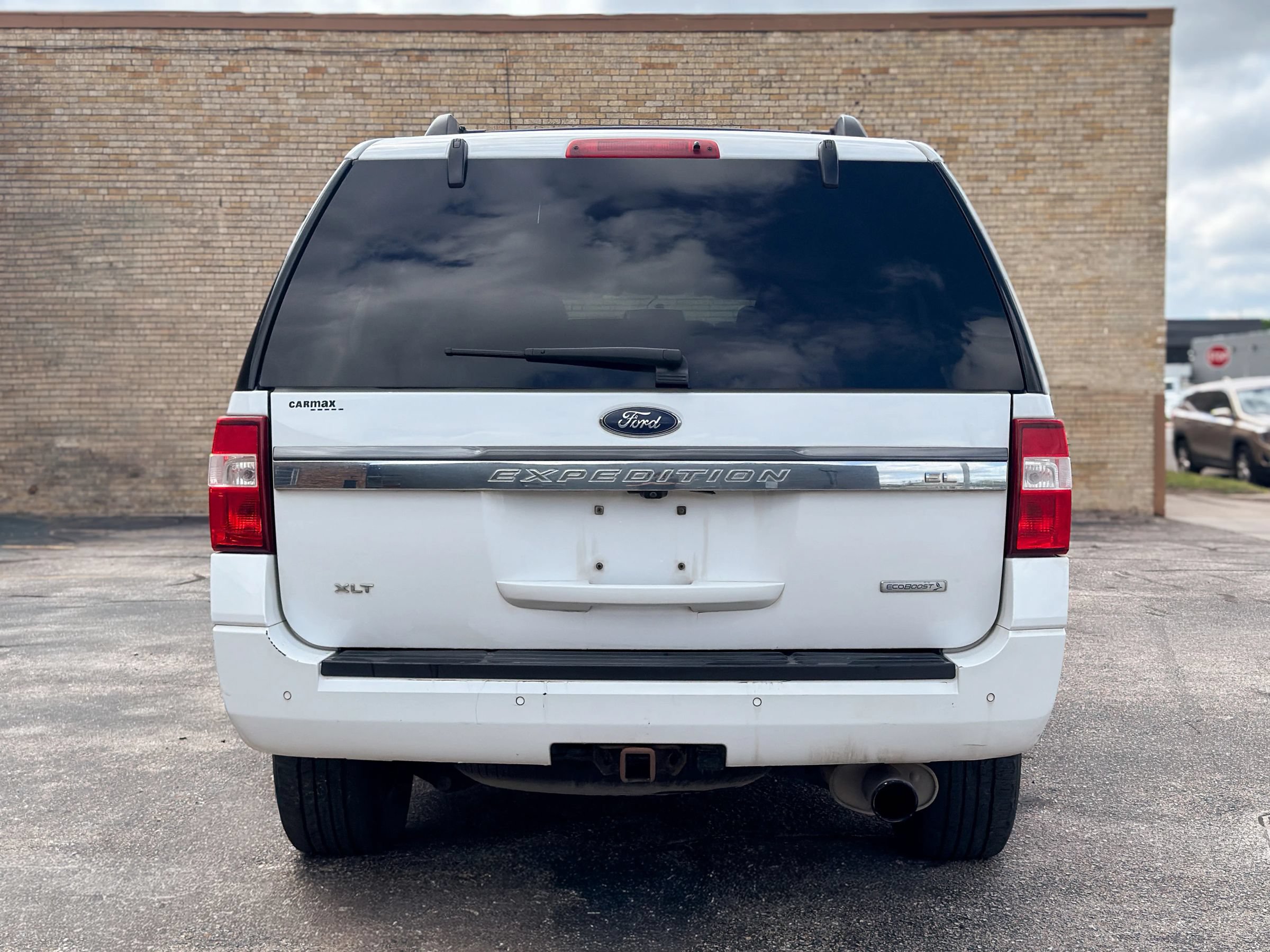 Used 2017 Ford Expedition EL XLT w/ Equipment Group 202A AWD/4WD image 6