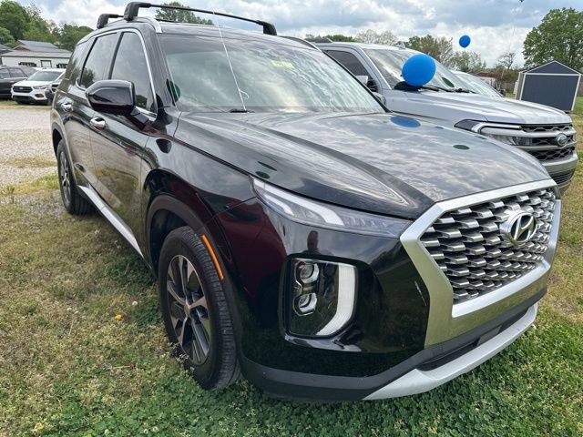 Used 2022 Hyundai Palisade SEL FWD image 2