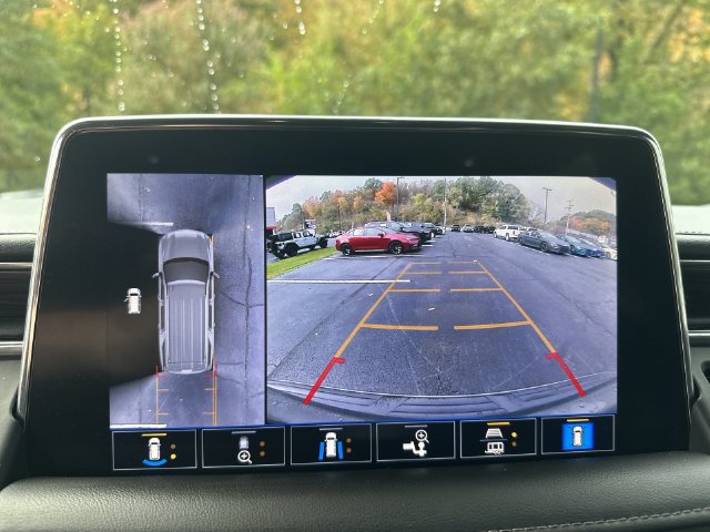 Used 2021 Chevrolet Tahoe Z71 w/ Z71 Signature Package AWD/4WD image 33