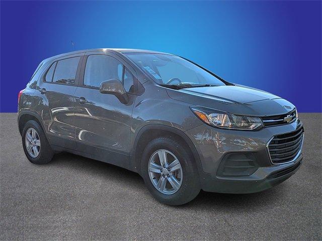 Used 2021 Chevrolet Trax LS w/ Tint and Cruise Package image 7