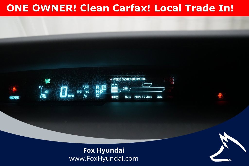 Used 2011 Toyota Prius Five image 2