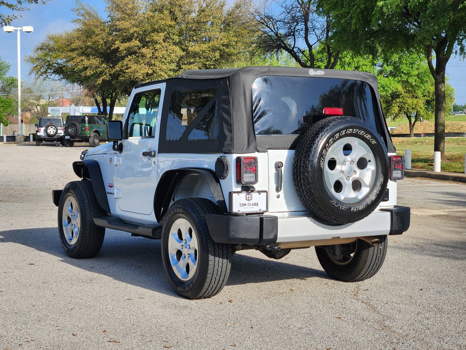 Used 2014 Jeep Wrangler Sahara image 4