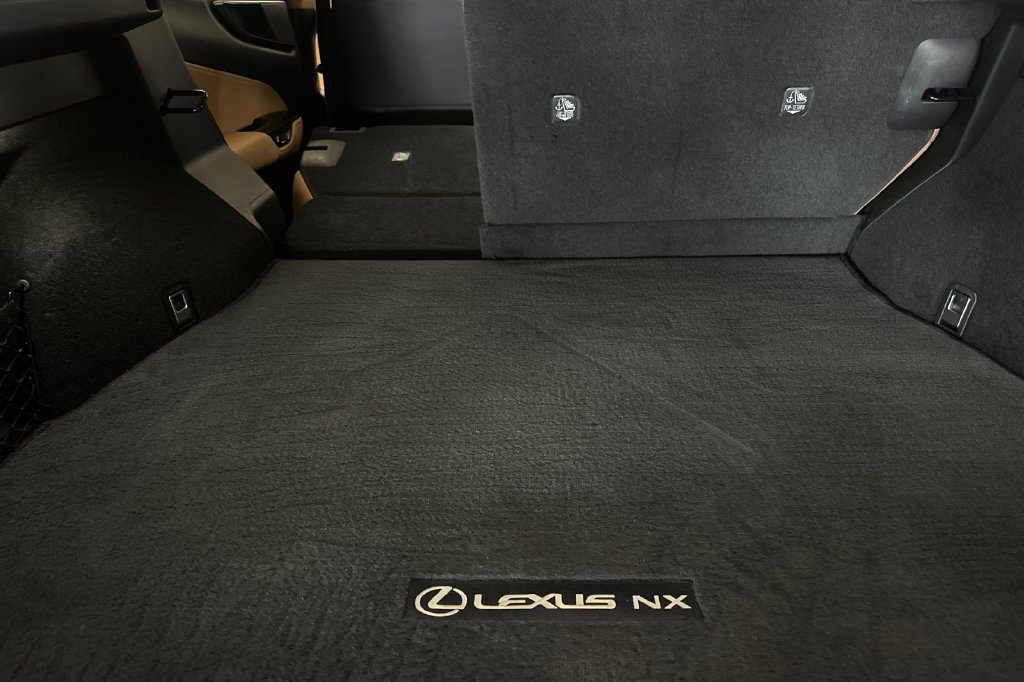 Used 2024 Lexus NX 350h AWD w/ Cold Area Package image 15