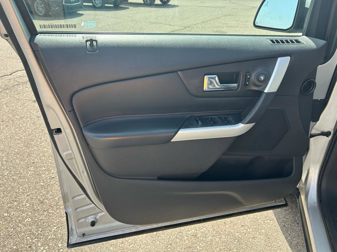 Used 2013 Ford Edge SEL FWD image 14