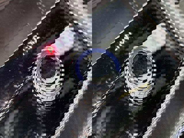 Used 2025 Jeep Grand Cherokee Altitude AWD/4WD image 16