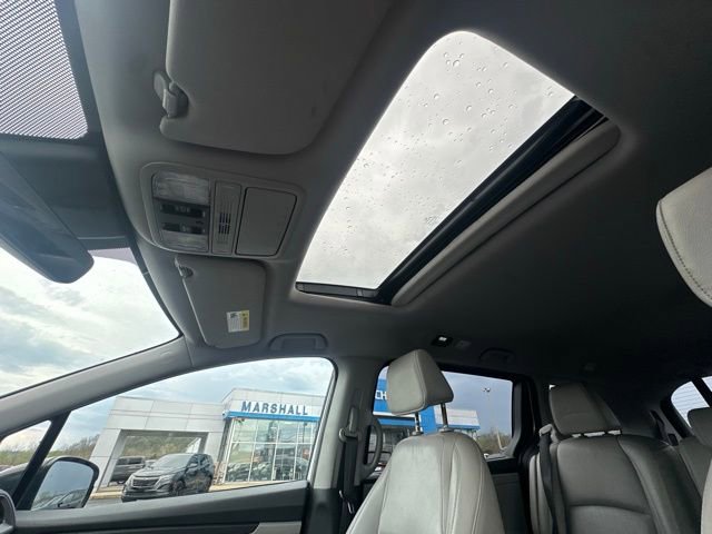 Used 2019 Honda Odyssey EX-L image 17