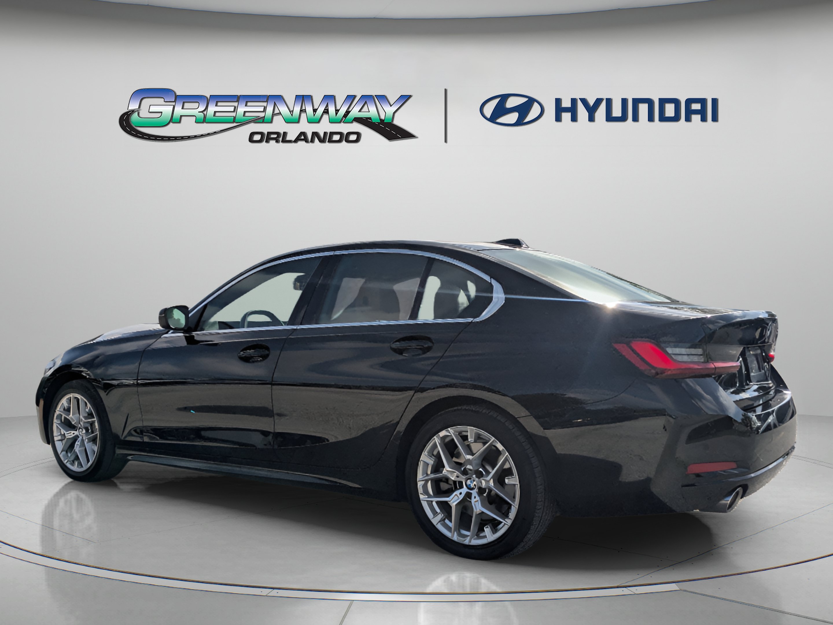 Used 2025 BMW 330i Sedan RWD image 6