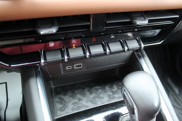 Used 2023 GMC Canyon AT4 w/ LPO, Skid Plate Package image 21