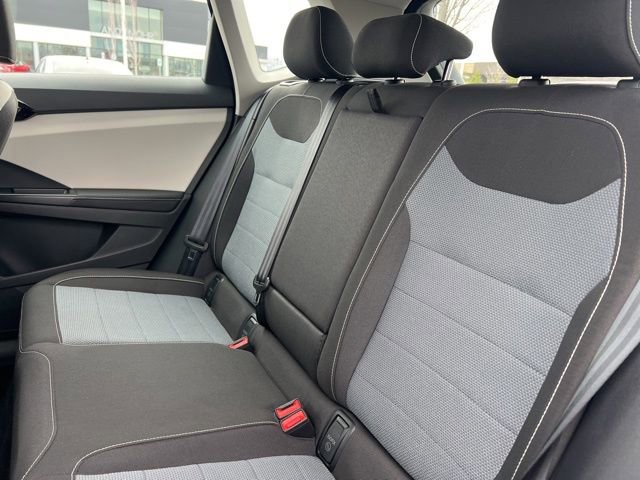 Used 2025 Volkswagen Taos S image 29