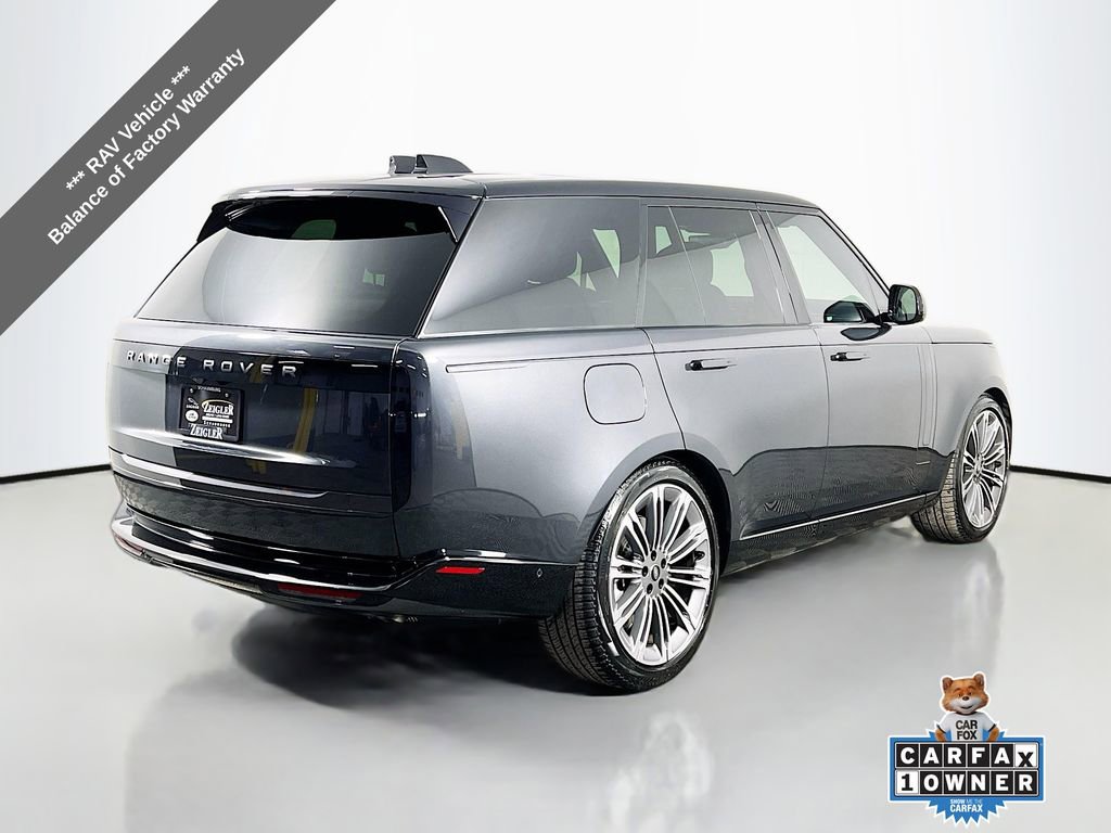 Used 2024 Land Rover Range Rover SE image 5