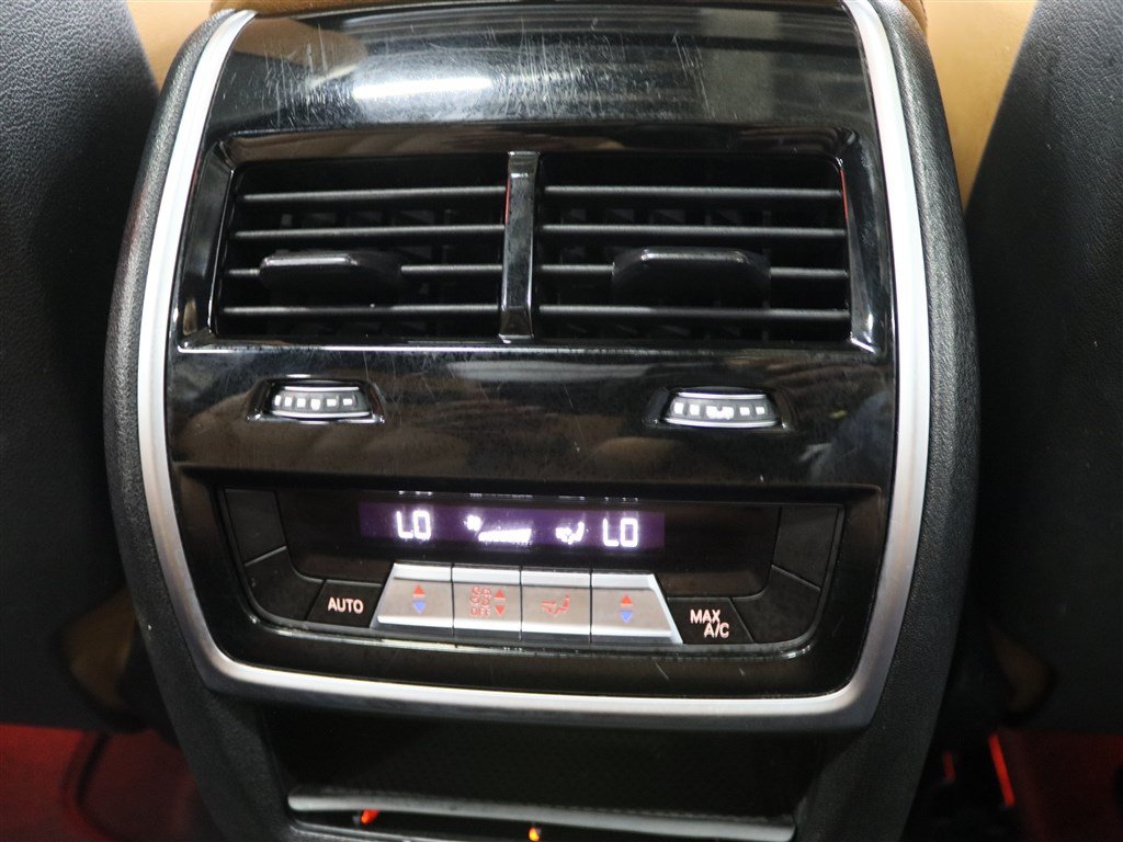 Used 2021 BMW X7 xDrive40i AWD/4WD image 18