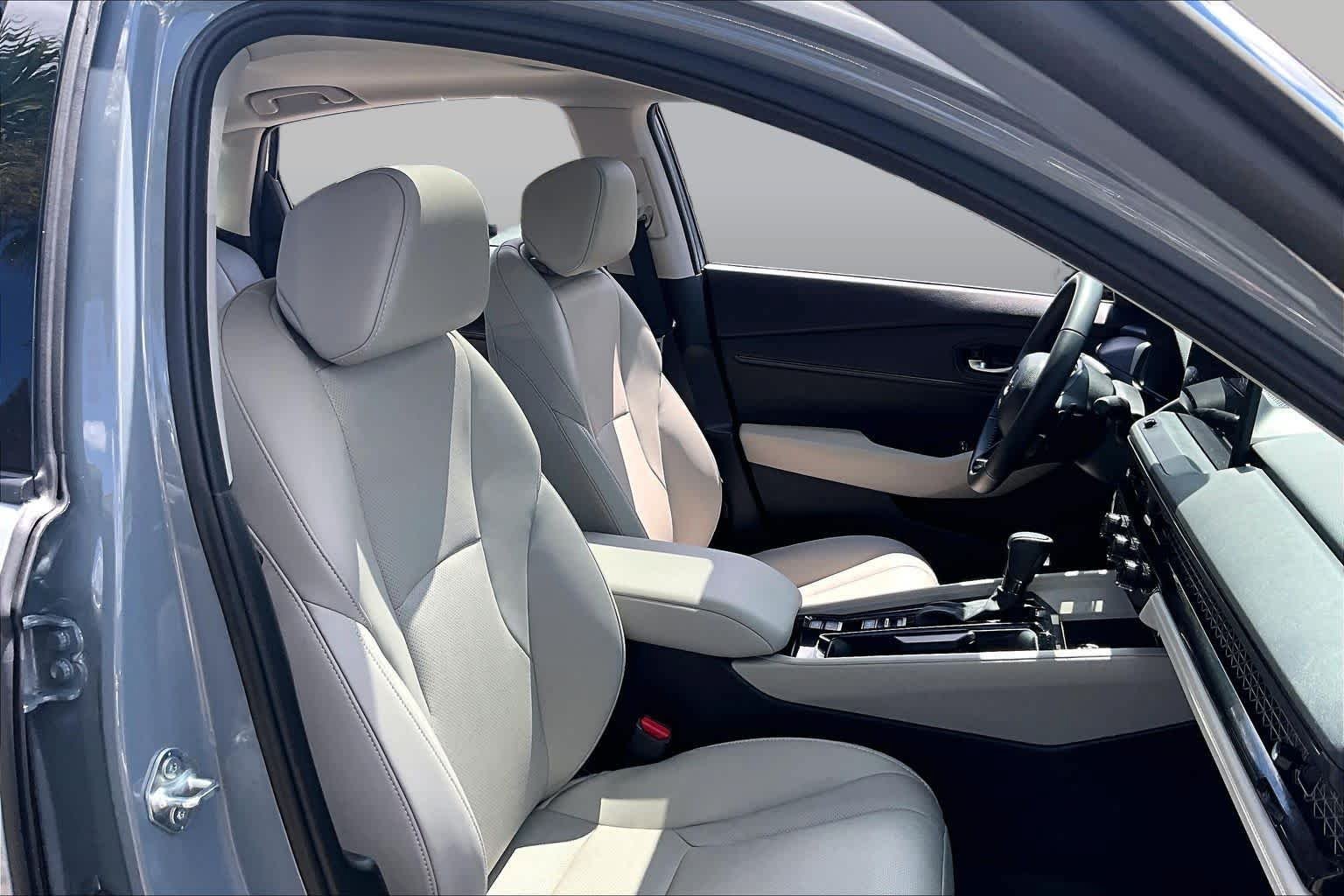 Used 2026 Honda Accord EX-L image 9