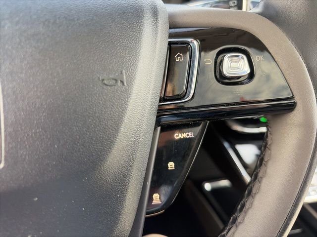 Used 2025 Lincoln Corsair FWD w/ Equipment Group 101A image 16