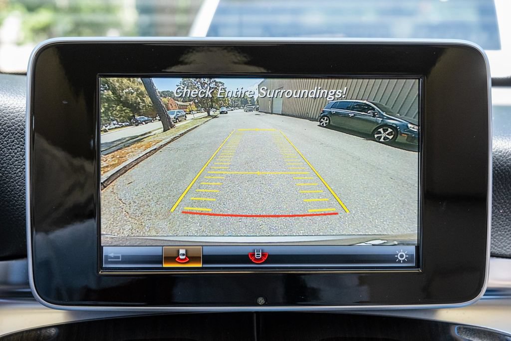 Used 2019 Mercedes-Benz GLC 300 image 21