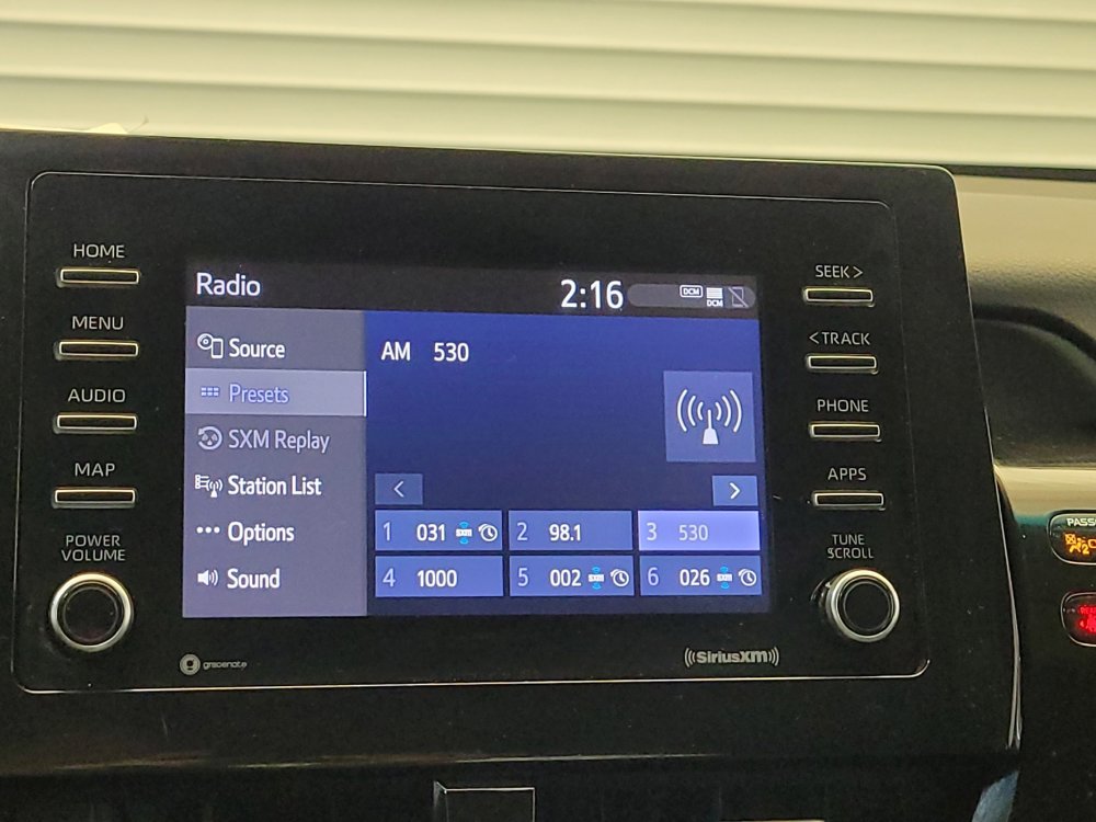 Used 2022 Toyota Camry LE image 25