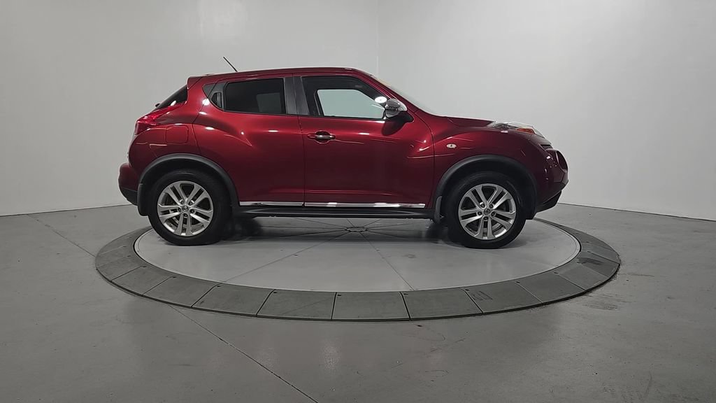 Used 2013 Nissan Juke SL w/ Chrome Pkg AWD/4WD image 7