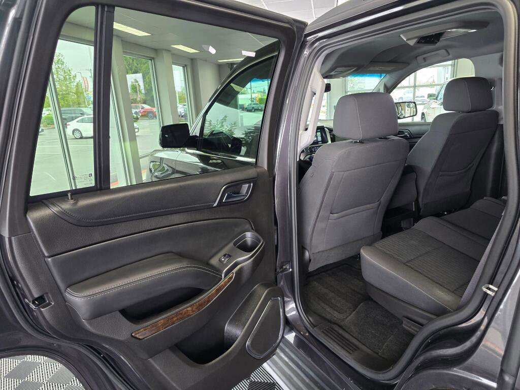 Used 2016 Chevrolet Tahoe LS AWD/4WD image 33