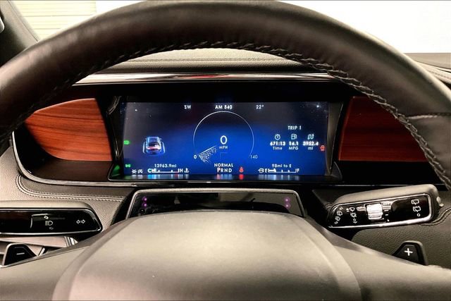 Used 2024 Lincoln Navigator Reserve w/ Monochromatic Package image 28