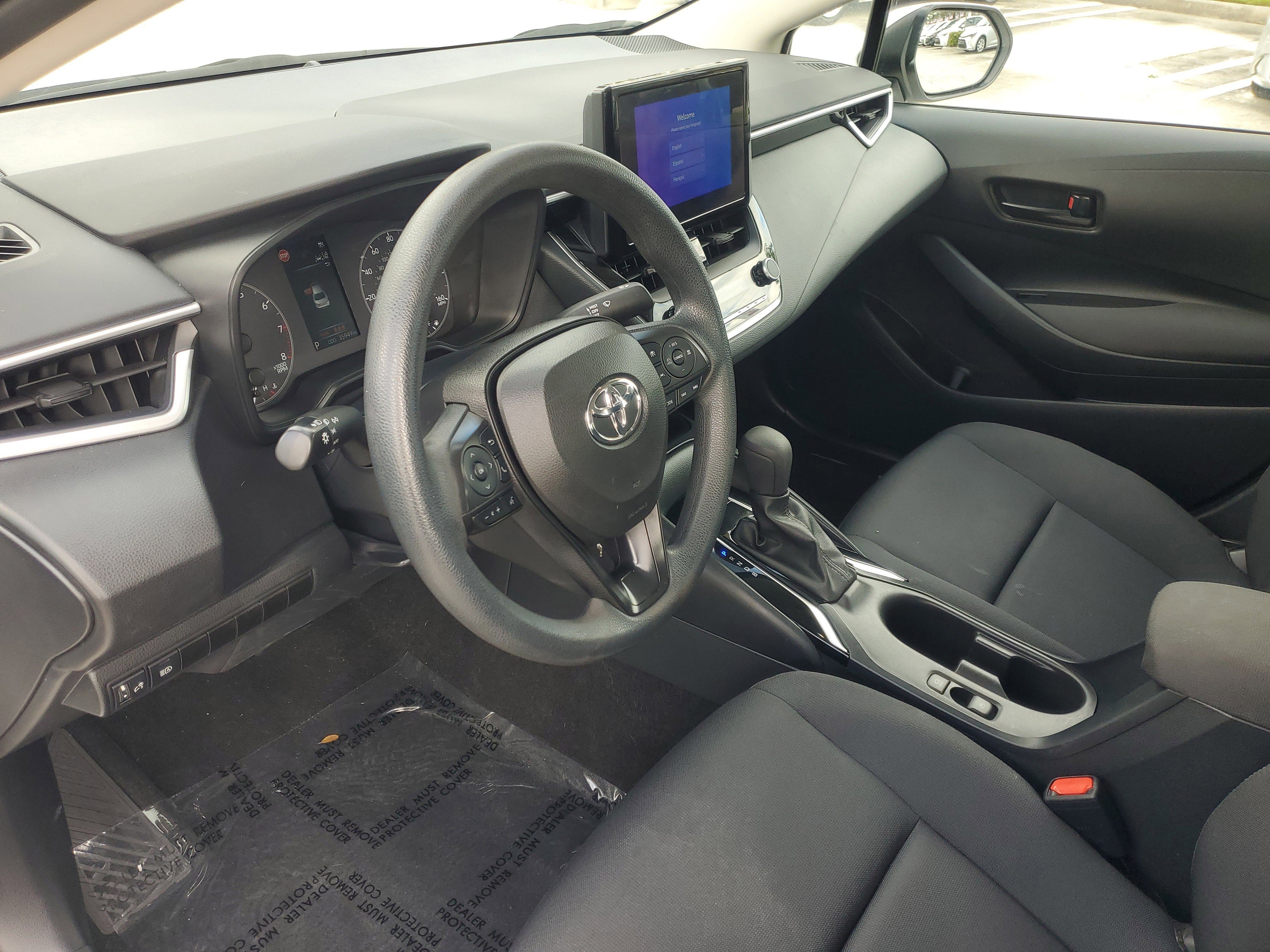 Used 2023 Toyota Corolla LE image 16