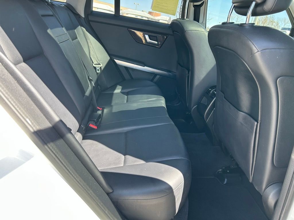 Used 2013 Mercedes-Benz GLK 350 4MATIC image 28