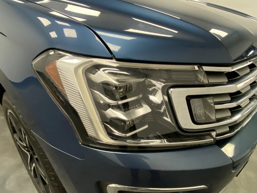 Used 2019 Ford Expedition Max Limited w/ Special Edition Package image 10