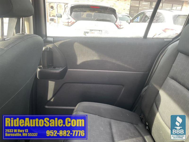 Used 2009 MAZDA MAZDA5 Sport image 11