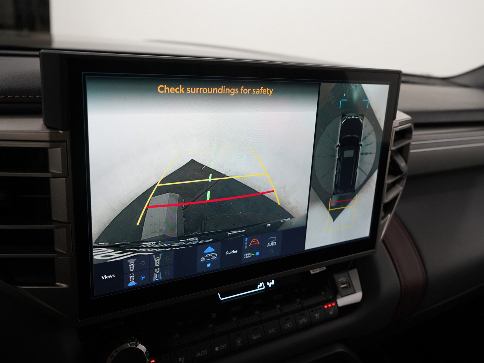 Used 2026 Toyota Sequoia Capstone AWD/4WD image 25