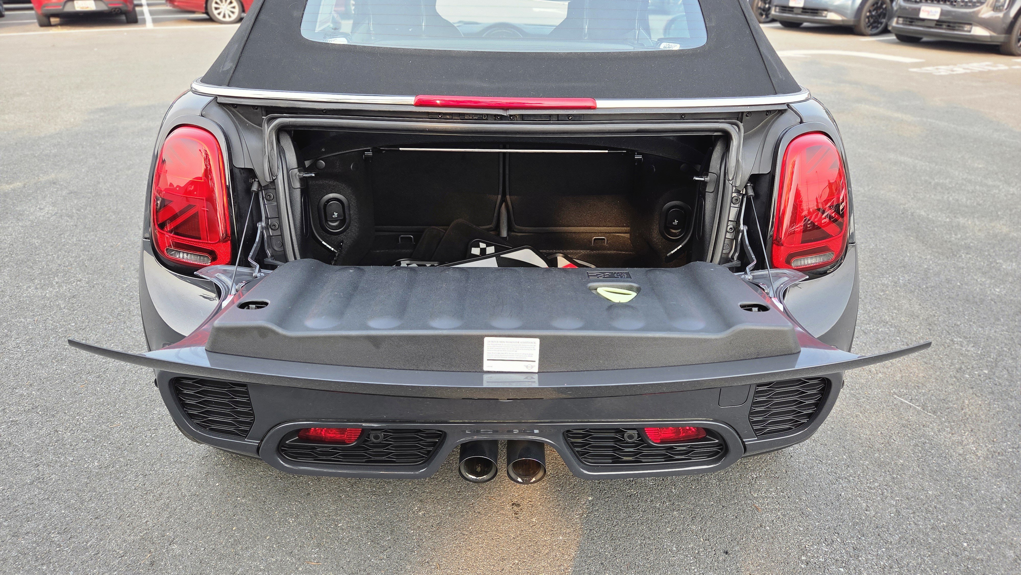 Used 2020 MINI Cooper John Cooper Works FWD image 5