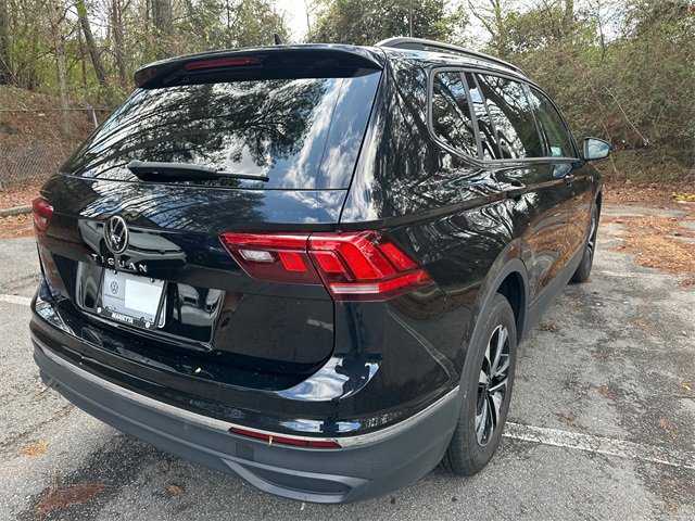 Used 2024 Volkswagen Tiguan S image 5