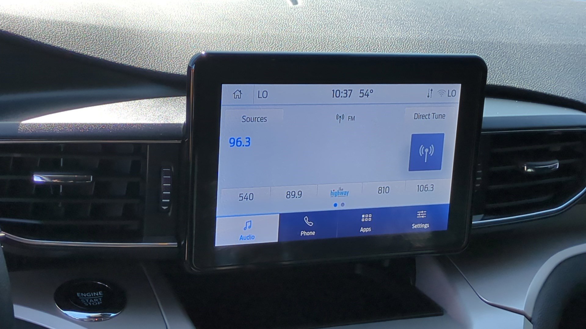 Used 2024 Ford Explorer XLT w/ Equipment Group 202A AWD/4WD image 20