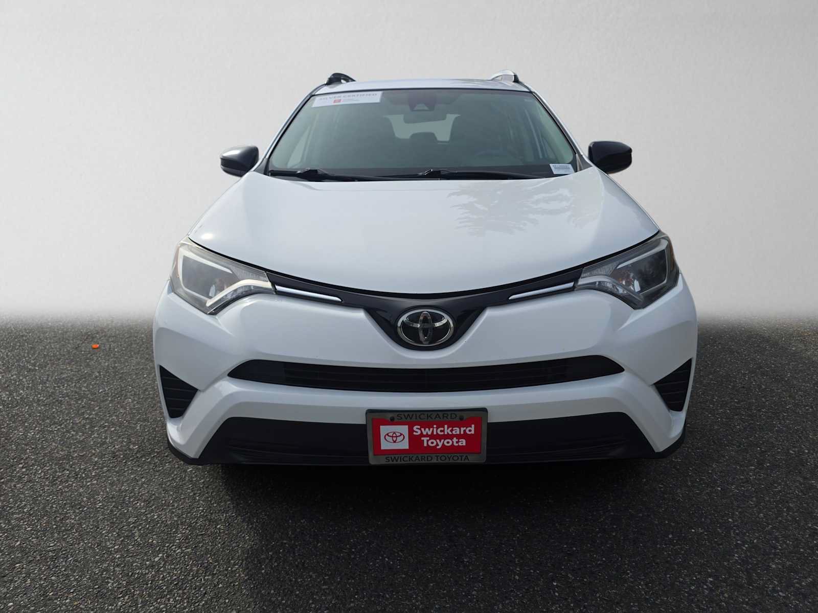 Used 2017 Toyota RAV4 LE w/ All Weather Liner Package AWD/4WD image 8