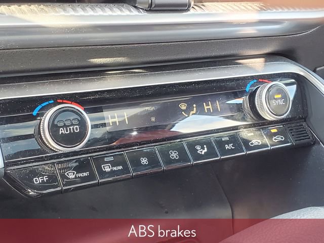 Used 2024 Kia K5 GT-Line image 29