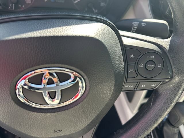 Certified 2024 Toyota Corolla Cross L FWD image 11