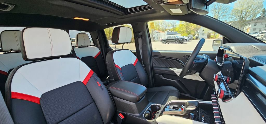 Certified 2023 GMC Canyon AT4X w/ Edition 1 AWD/4WD image 27