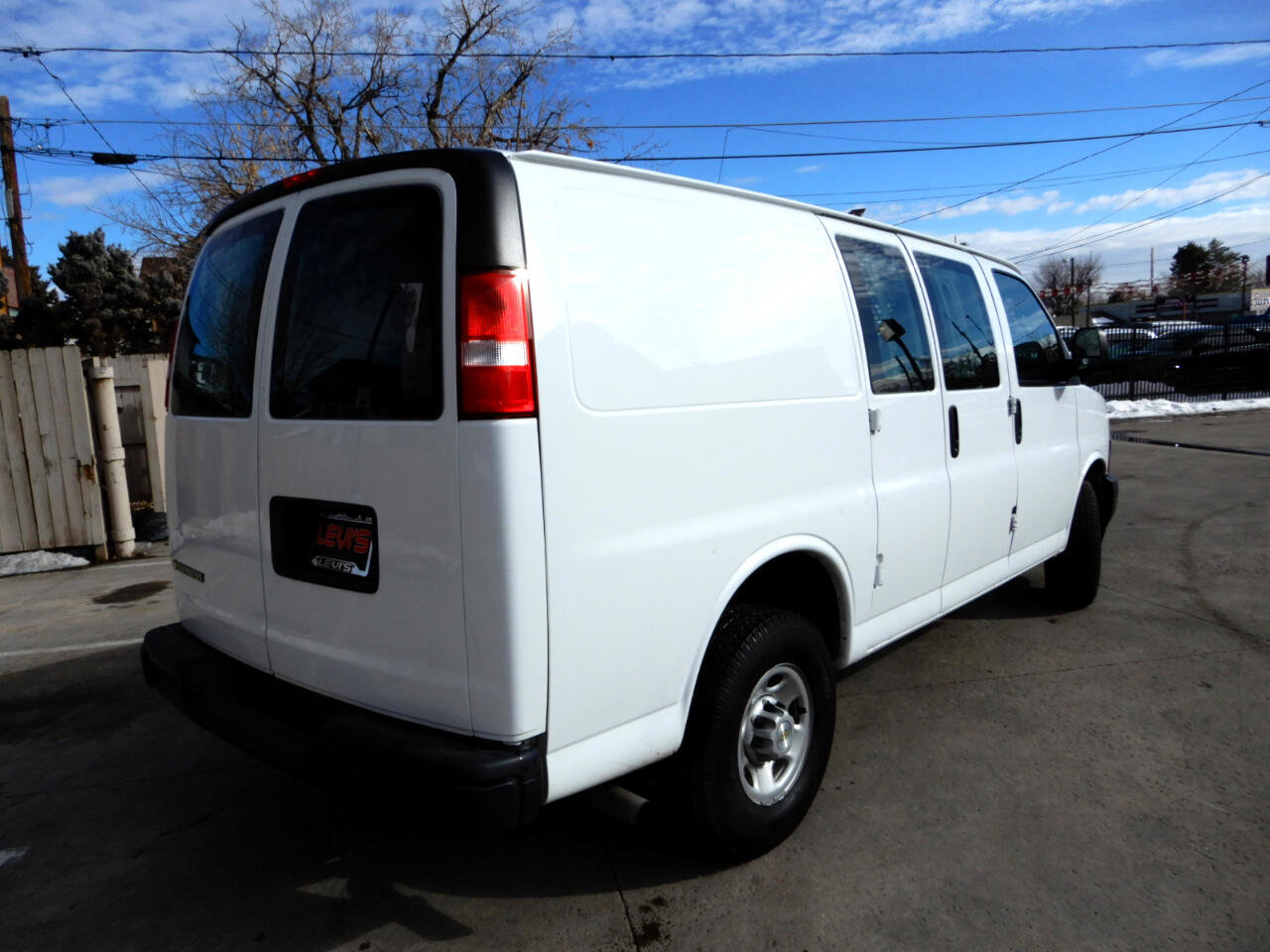 Used 2022 Chevrolet Express 2500 w/ Driver Convenience Package image 5