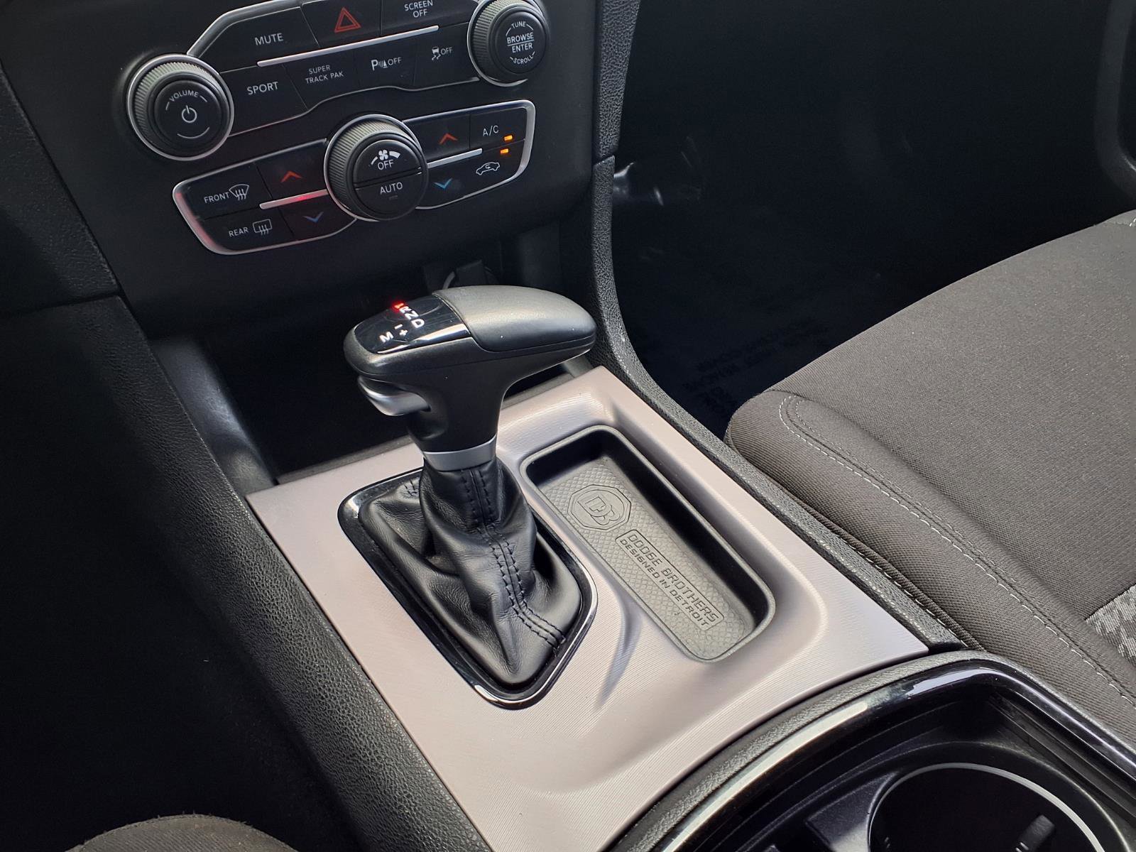 Used 2022 Dodge Charger R/T w/ Blacktop Package RWD image 18