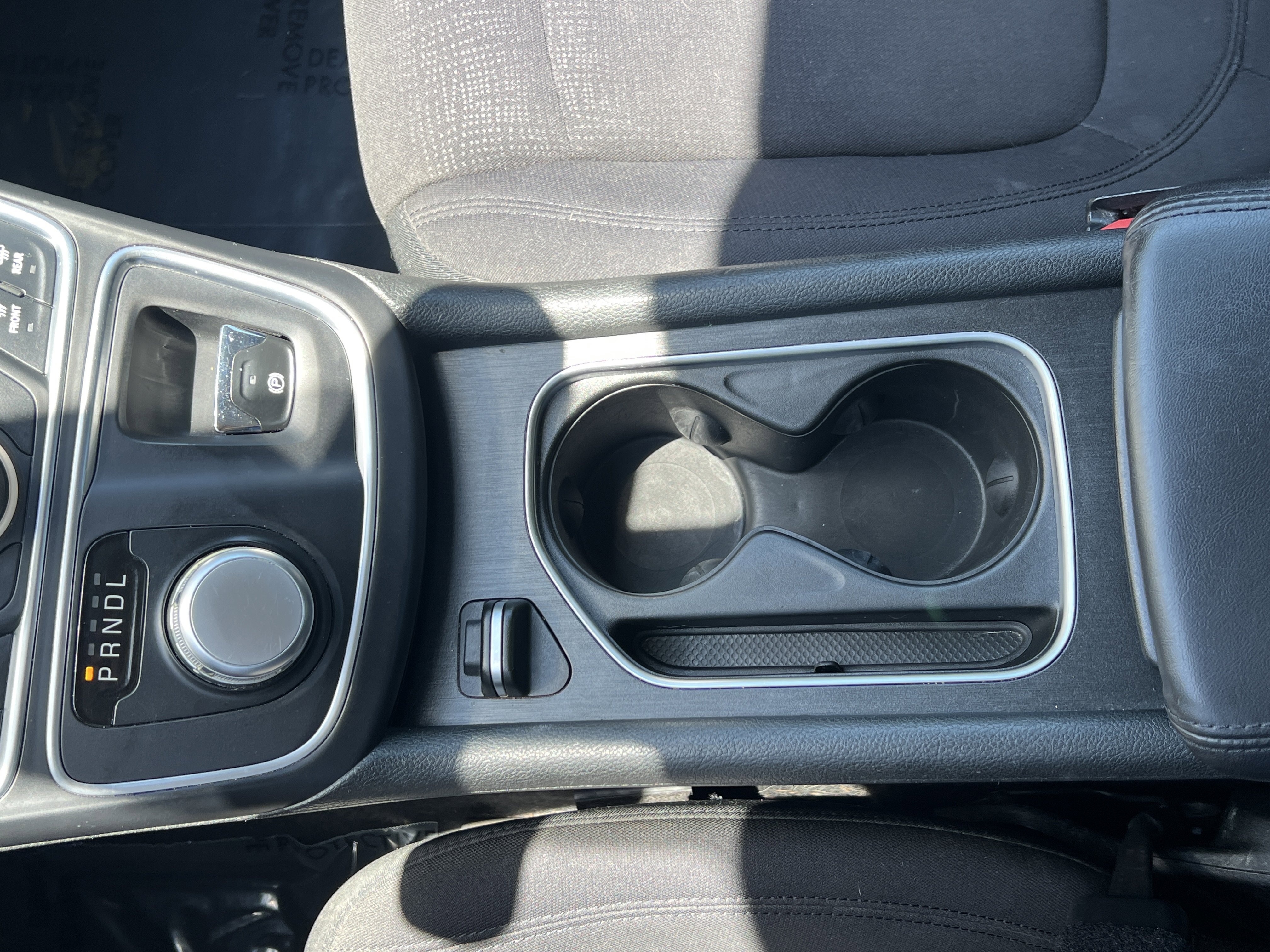Used 2015 Chrysler 200 Limited w/ Convenience Group FWD image 23