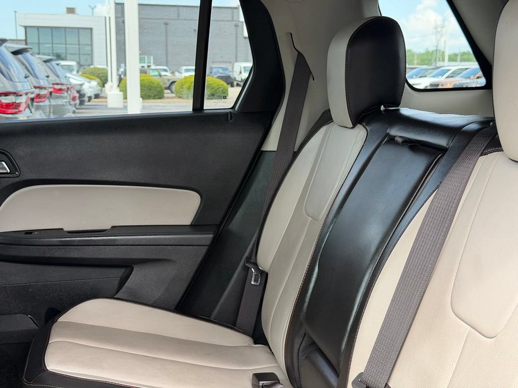 Used 2017 GMC Terrain SLT w/ Sun And Destination Package AWD/4WD image 24