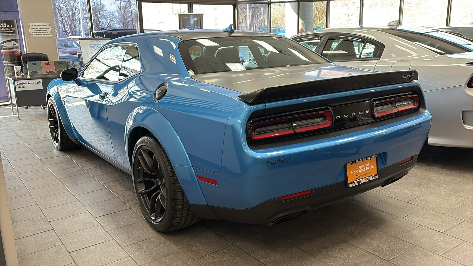 Used 2023 Dodge Challenger SRT Hellcat image 5