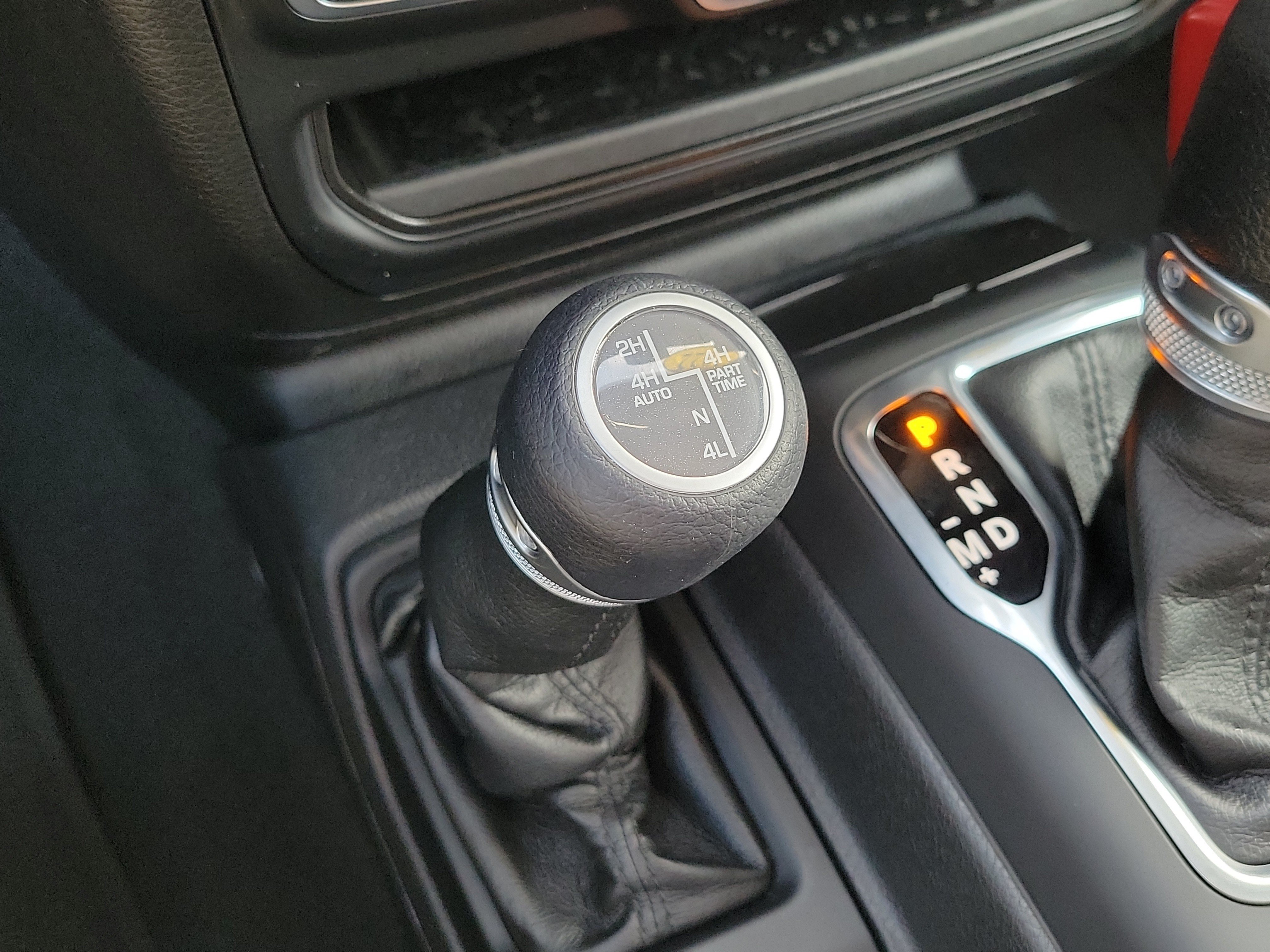 Used 2022 Jeep Gladiator Sport AWD/4WD image 34
