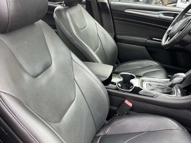 Used 2014 Ford Fusion Titanium AWD/4WD image 28